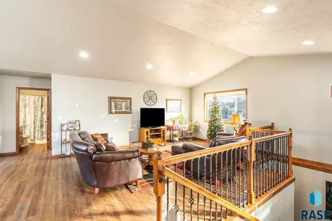 507 Nebraska St, Centerville, SD 57014 photo 7