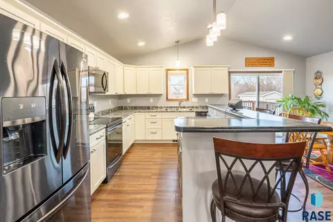507 Nebraska St, Centerville, SD 57014 photo 10