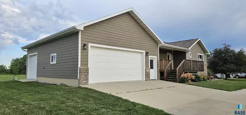 507 Nebraska St, Centerville, SD 57014 photo 2