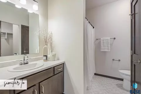 2521 E Cama Pl, Sioux Falls, SD 57108 photo 8
