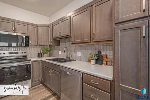 2521 E Cama Pl, Sioux Falls, SD 57108 photo 6