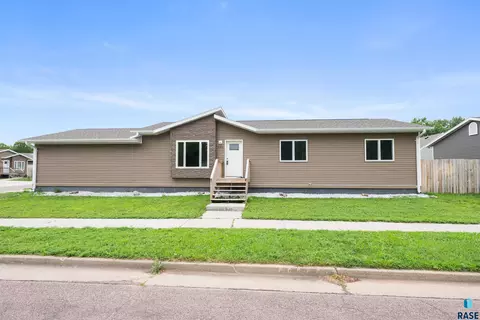 3305 E 13th St, Sioux Falls, SD 57103 photo 23