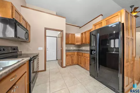 7408 W 58th St, Sioux Falls, SD 57106 photo 6