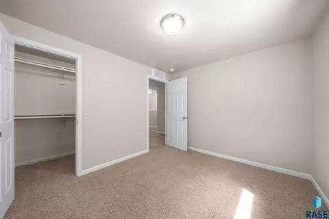 7408 W 58th St, Sioux Falls, SD 57106 photo 39