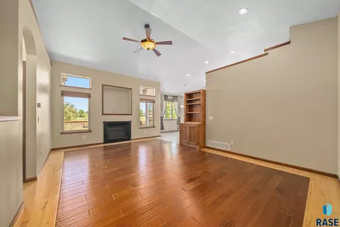 7408 W 58th St, Sioux Falls, SD 57106 photo 13