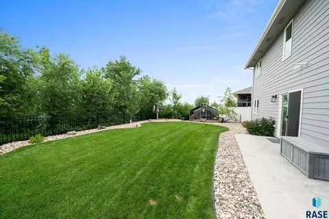 6805 E Dugout Ln, Sioux Falls, SD 57110 photo 59