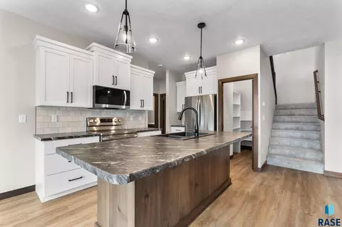 212 E Ivy Rd, Tea, SD 57064 photo 11
