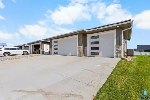 212 E Ivy Rd, Tea, SD 57064 photo 48