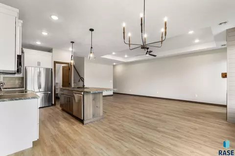 212 E Ivy Rd, Tea, SD 57064 photo 9