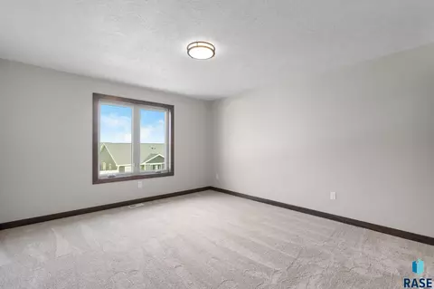 212 E Ivy Rd, Tea, SD 57064 photo 37
