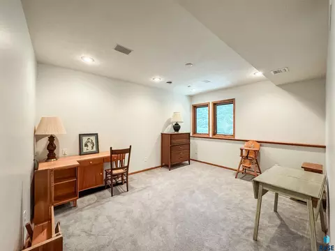 611 E 61st St, Sioux Falls, SD 57108 photo 60