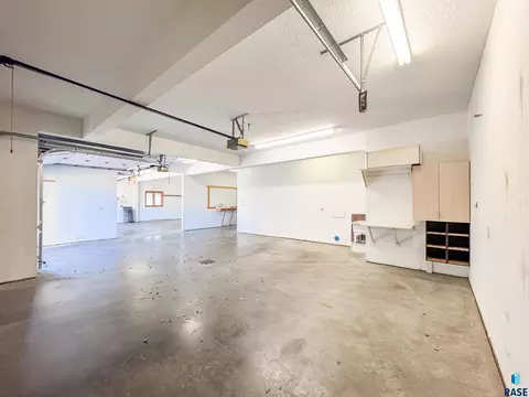 611 E 61st St, Sioux Falls, SD 57108 photo 63