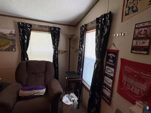 6404 W Nuthatch Pl, Sioux Falls, SD 57107 photo 24