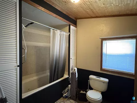 6404 W Nuthatch Pl, Sioux Falls, SD 57107 photo 19