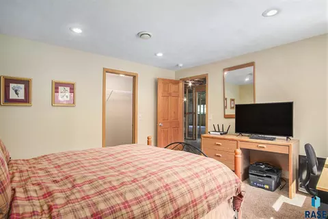 1402 S Lighthouse Pl, Sioux Falls, SD 57103 photo 20