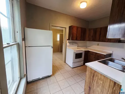 217 N Perry Ave, Colman, SD 57017 photo 18