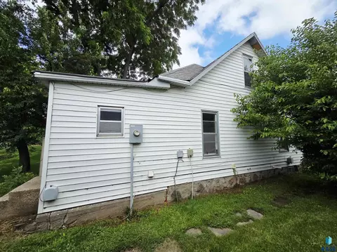 217 N Perry Ave, Colman, SD 57017 photo 27