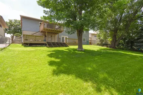 2004 E Madison St, Sioux Falls, SD 57103 photo 49