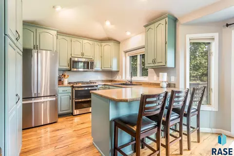 3231 S Grace Ave, Sioux Falls, SD 57103 photo 10