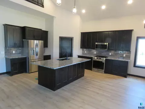 46601 Epic St, Tea, SD 57064 photo 8