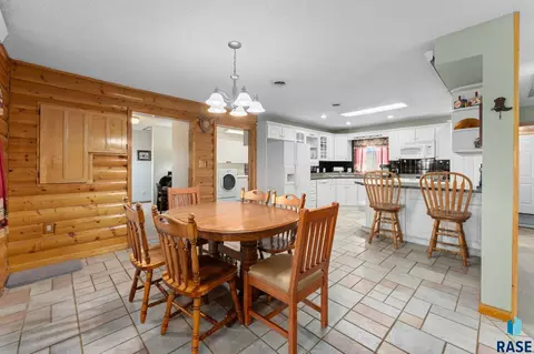 Dining - 24269 State 50 Hwy, Chamberlain, SD 57325 photo 1 of 2