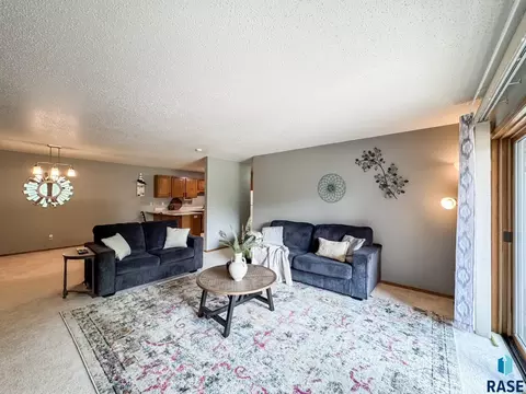 4601 S Oxbow Ave #203, Sioux Falls, SD 57106 photo 5