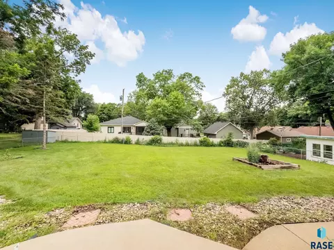 2309 S Phillips Ave, Sioux Falls, SD 57105 photo 14