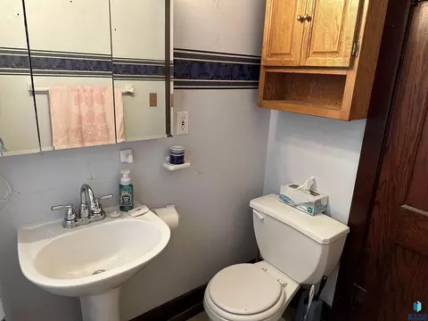 620 N Blanche Ave, Madison, SD 57042 photo 19