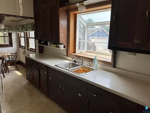 620 N Blanche Ave, Madison, SD 57042 photo 13