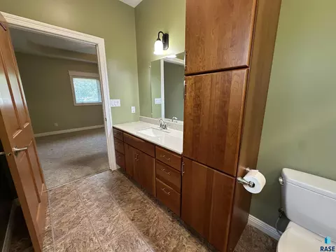 1020 S Dewald St, Freeman, SD 57029 photo 54