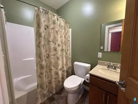 1020 S Dewald St, Freeman, SD 57029 photo 46