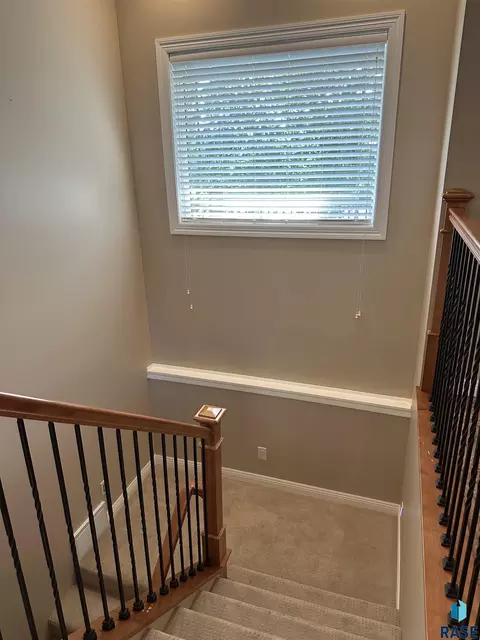 1020 S Dewald St, Freeman, SD 57029 photo 55
