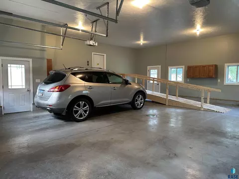 1020 S Dewald St, Freeman, SD 57029 photo 88