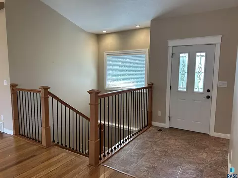 1020 S Dewald St, Freeman, SD 57029 photo 39