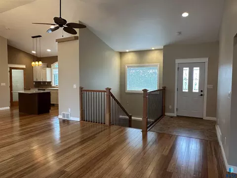 1020 S Dewald St, Freeman, SD 57029 photo 24