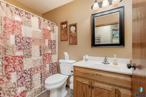 908 Oak Ridge Rd, Dell Rapids, SD 57022 photo 14