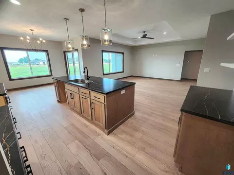 Kitchen - 431 E Center Ave, Salem, SD 57058 photo 3 of 3