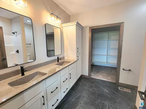 Bath - 441 E Center Ave, Salem, SD 57058 photo 1 of 3