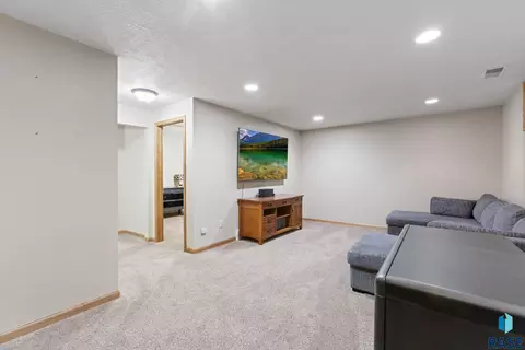 2905 E 33rd St, Sioux Falls, SD 57103 photo 52