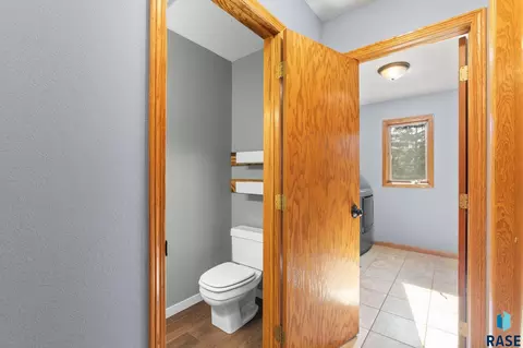 2905 E 33rd St, Sioux Falls, SD 57103 photo 27