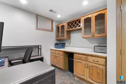 2905 E 33rd St, Sioux Falls, SD 57103 photo 54