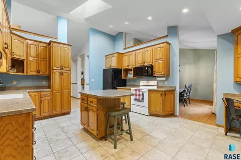 2905 E 33rd St, Sioux Falls, SD 57103 photo 12