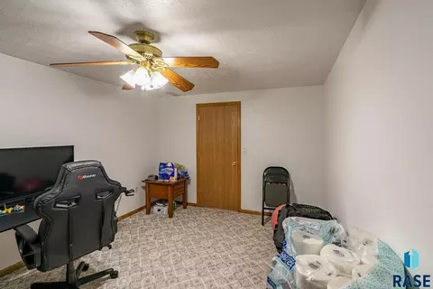 205 E 5th St, Dell Rapids, SD 57022 photo 23
