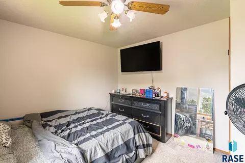 205 E 5th St, Dell Rapids, SD 57022 photo 15