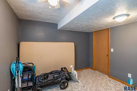 205 E 5th St, Dell Rapids, SD 57022 photo 27
