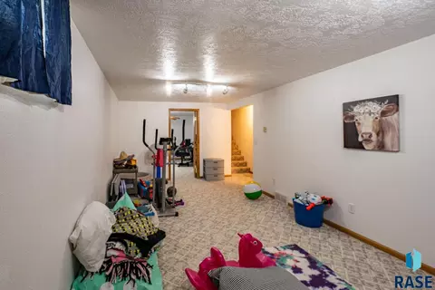 205 E 5th St, Dell Rapids, SD 57022 photo 25