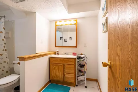 205 E 5th St, Dell Rapids, SD 57022 photo 29