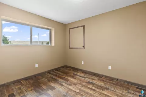 1601 E Tracy Ln, Sioux Falls, SD 57103 photo 20