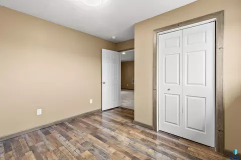 1601 E Tracy Ln, Sioux Falls, SD 57103 photo 21