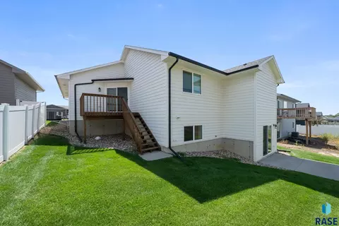 6745 W Viola Ct, Sioux Falls, SD 57107 photo 29